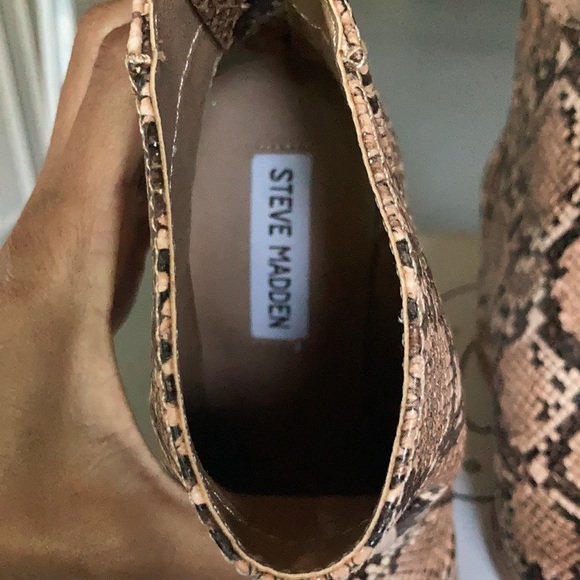 New in box women’s Steve Madden Julianne Boots size 6.5 - Picture 7 of 12